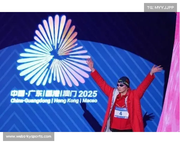 覃海洋李冰洁获评亚洲最佳，泳坛双星闪耀